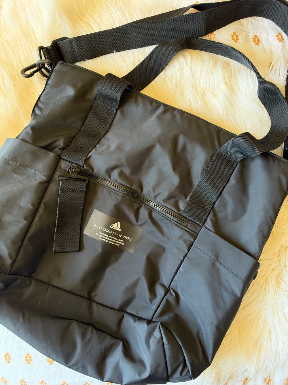adidas Women’s Black Utility Tote - Lightweight Everyday Bag